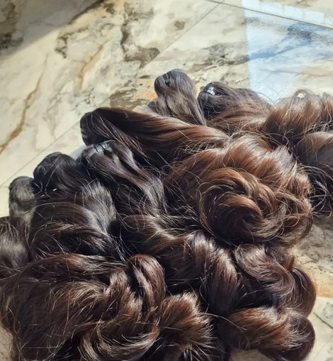 Raw Indian Raw Cambodian Hair Best Quality Raw Human Hair Straight Natural Body Wave Burmese Curly Bundle Cuticle Aligned Hair