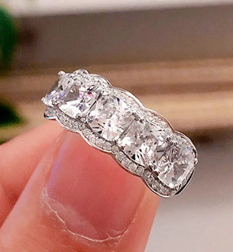 Elegant Geometric Sparkling Statement Ring Fashion Bridal Style Luxury Finger Jewelry